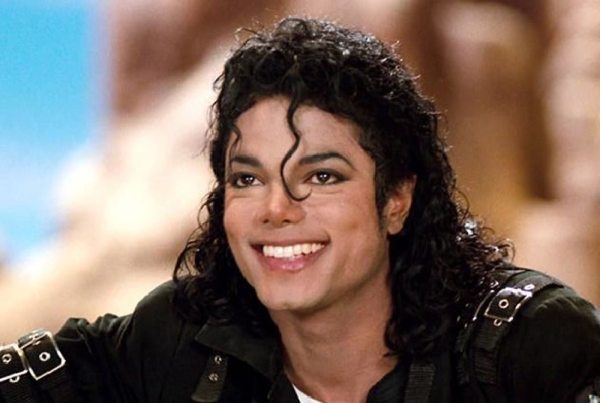 خبر49-بیوگرافی مایکل جکسون